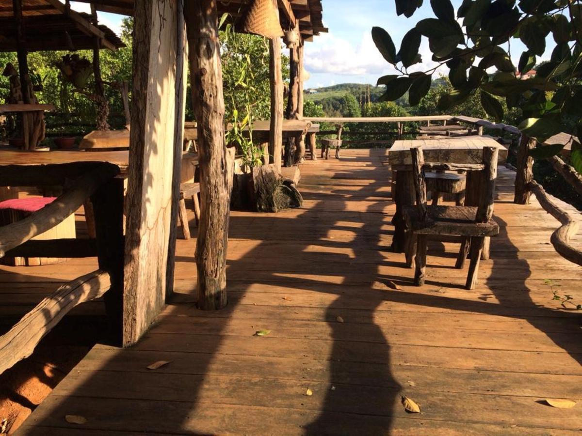 Banlung Tree Top Eco-Lodge מראה חיצוני תמונה